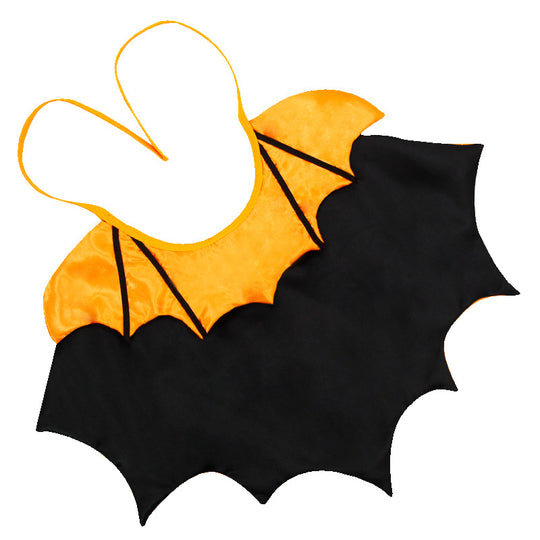 Halloween: Enchanting Bat Cape